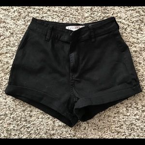 HIGHRISE BULLHEAD SHORTS
